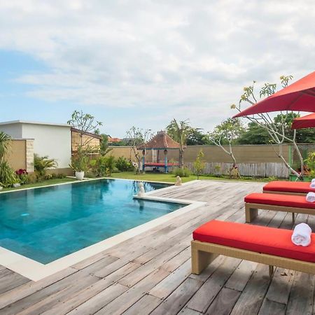 Villa Manggala - 13 Mins Walk To Berawa Beach 캉구 외부 사진